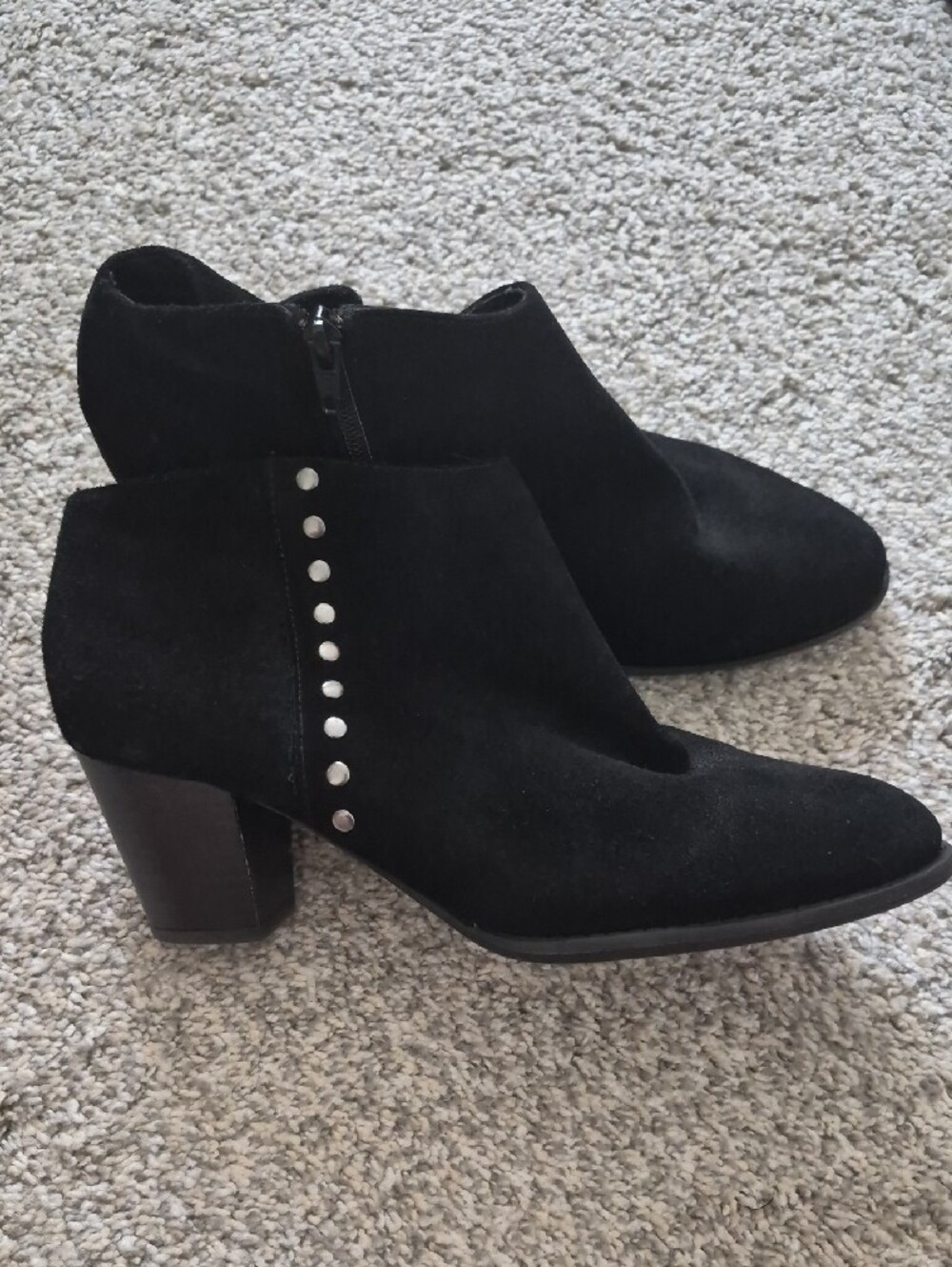Vionic Women's Black Suede Studded Ankle Booties Size 9